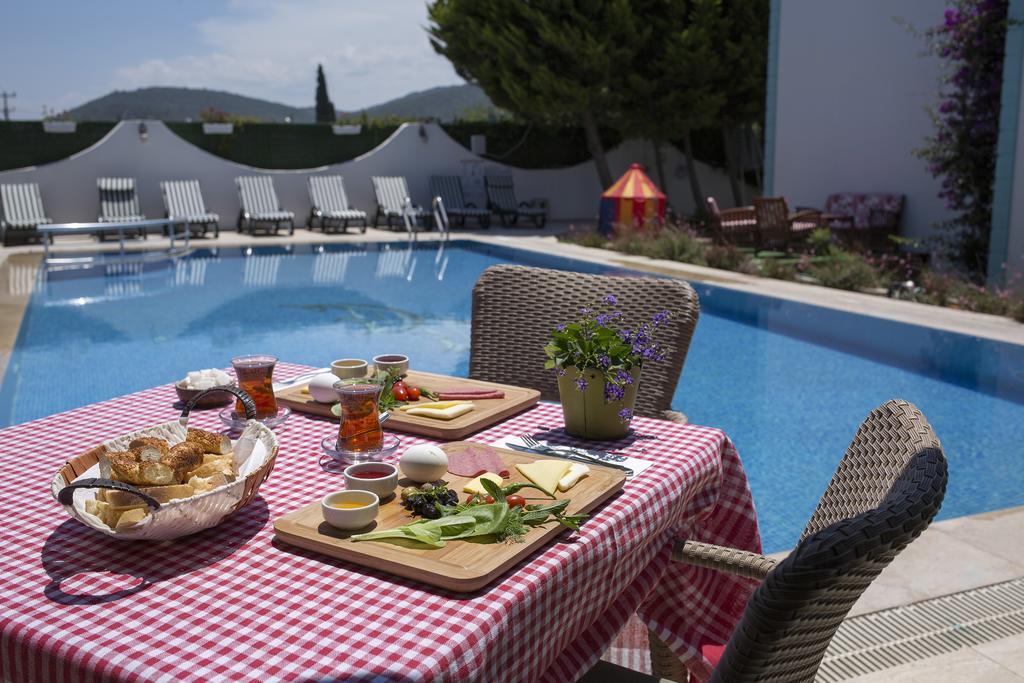 Istanbul Hotel Bodrum Тюркбюкю Екстер'єр фото