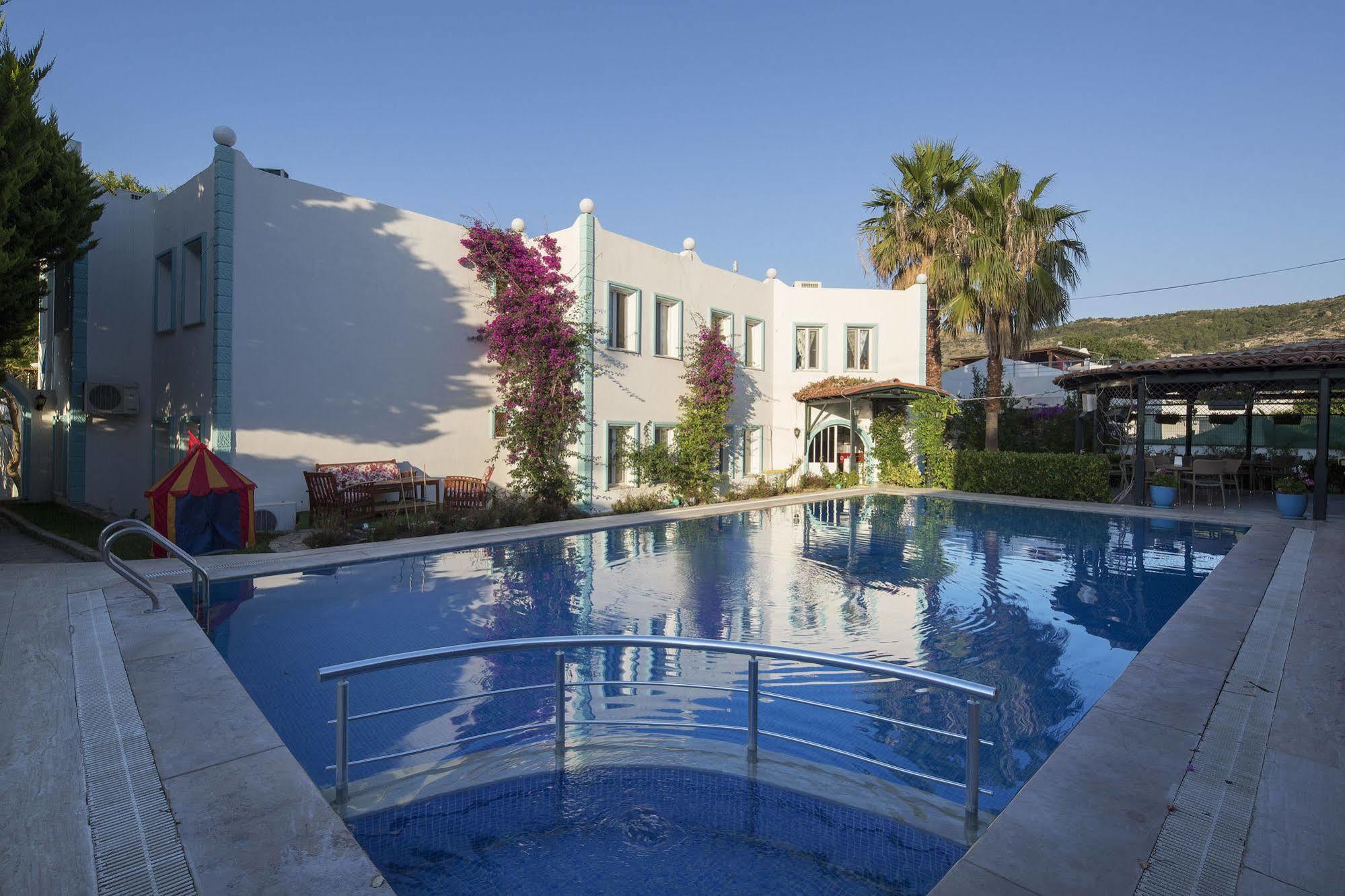 Istanbul Hotel Bodrum Тюркбюкю Екстер'єр фото